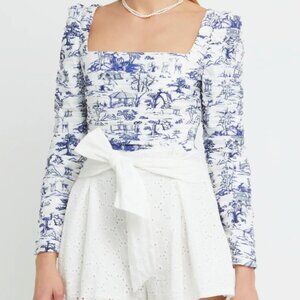 NWT kourt Anastasia Top